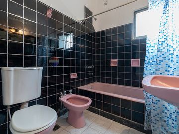 CASA VENTA P AVELLANEDA MULTIFAMILIAR QUINC.COCHER