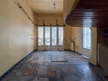 CASA VENTA P AVELLANEDA MULTIFAMILIAR QUINC.COCHER