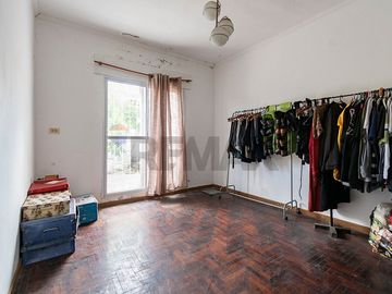 CASA VENTA P AVELLANEDA MULTIFAMILIAR QUINC.COCHER