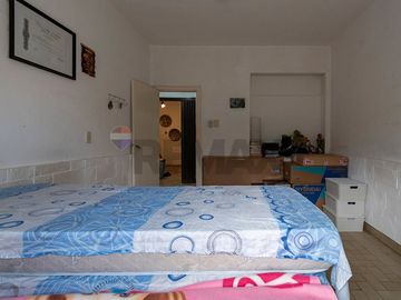 CASA VENTA P AVELLANEDA MULTIFAMILIAR QUINC.COCHER