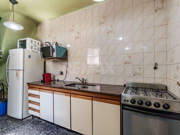 VENTA PH 2 AMB C/TERRAZAY QUINCHO PARQUE CHACABUCO