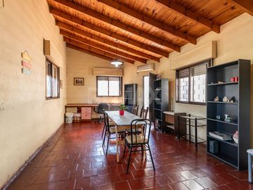 VENTA PH 2 AMB C/TERRAZAY QUINCHO PARQUE CHACABUCO