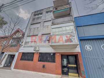 Excelente Depto 3 Ambientes !!! OPORTUNIDAD!!
