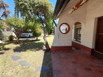 VENTA CASA 4 AMB-GRAN PARQUE-CERCA DE LA COSTA