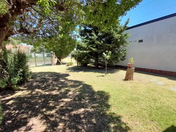 VENTA CASA 4 AMB-GRAN PARQUE-CERCA DE LA COSTA
