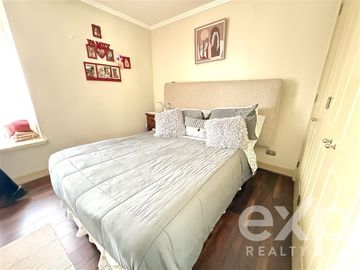Casa en Venta en PRECIOSA CASA NO PERIMETRAL EN EL CORAZÓN DE CHAMISERO