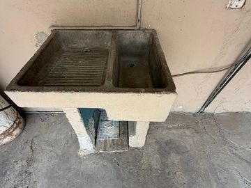 RENTA CASA EN LOMAS DE LA PRESA