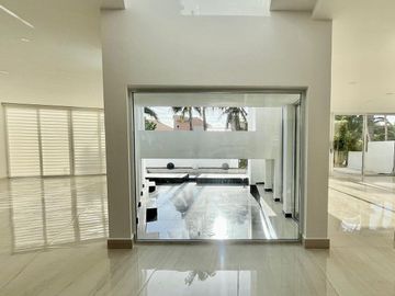 Casa 3 recamaras en Isla Alegre dentro de Isla Dorada 420m2