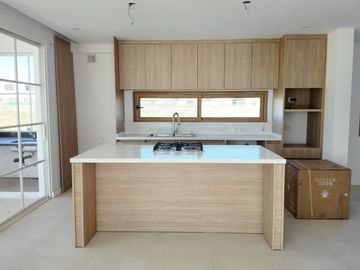 VENTA EXCLUSIVA CASA - A ESTRENAR - PILARÁ