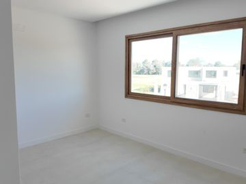VENTA EXCLUSIVA CASA - A ESTRENAR - PILARÁ