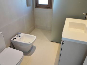 VENTA EXCLUSIVA CASA - A ESTRENAR - PILARÁ