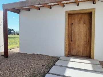 VENTA EXCLUSIVA CASA - A ESTRENAR - PILARÁ