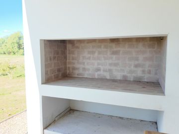 VENTA EXCLUSIVA CASA - A ESTRENAR - PILARÁ