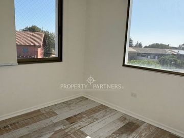 Casa en Mantagua , amplio patio con  quincho, y sala multiuso independiente
