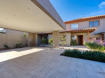 Casa en condominio, sector Chicureo Norte