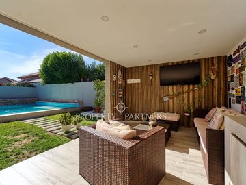 Casa en condominio, sector Chicureo Norte