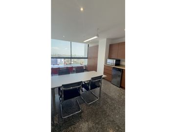 OFICINAS COMPLETAMENTE REMODELADAS EN VENTA,  EDIFICIO LATINO
