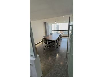 OFICINAS COMPLETAMENTE REMODELADAS EN VENTA,  EDIFICIO LATINO