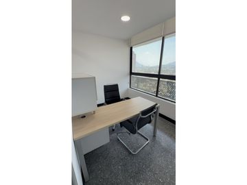 OFICINAS COMPLETAMENTE REMODELADAS EN VENTA,  EDIFICIO LATINO