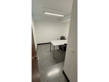 OFICINAS COMPLETAMENTE REMODELADAS EN VENTA,  EDIFICIO LATINO