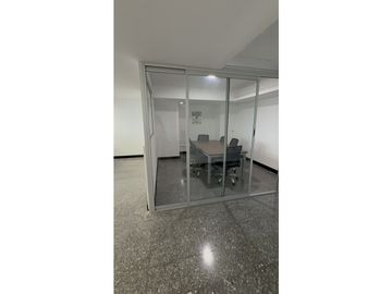 OFICINAS COMPLETAMENTE REMODELADAS EN VENTA,  EDIFICIO LATINO