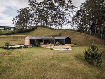 HERMOSA CASA EN VENTA EN MONTE SERENO