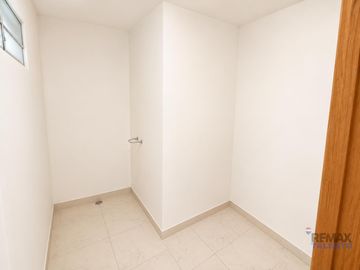 ¡Gran Oportunidad! Departamento Duplex En Urb Alpamayo - Limite Con La Molina