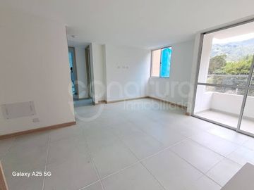 ARRIENDO de APARTAMENTO en SABANETA