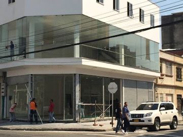 ARRIENDO de LOCALES en CALI