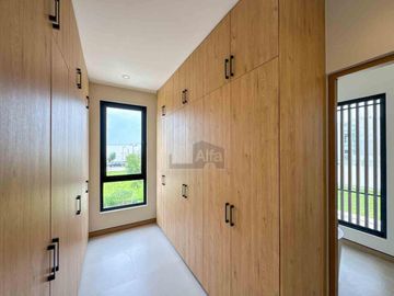 Casa en Venta en La Providencia Metepec | 4 Recámaras, 4 Estacionamientos y Acabados Premium