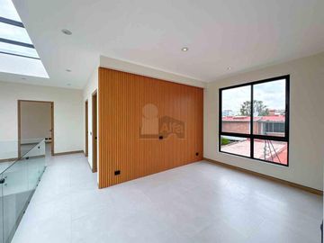 Casa en Venta en La Providencia Metepec | 4 Recámaras, 4 Estacionamientos y Acabados Premium
