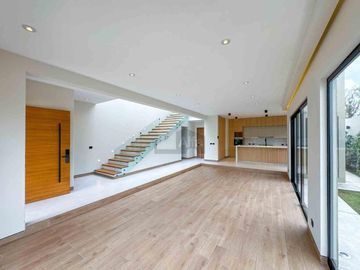Casa en Venta en La Providencia Metepec | 4 Recámaras, 4 Estacionamientos y Acabados Premium