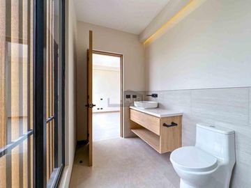 Casa en Venta en La Providencia Metepec | 4 Recámaras, 4 Estacionamientos y Acabados Premium