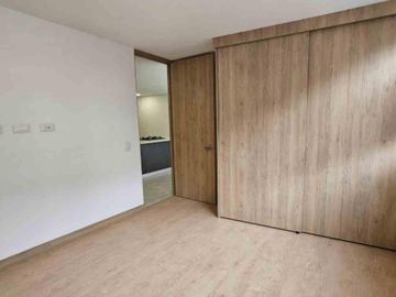 APARTAMENTO EN ARRIENDO UBICADO EN EL POBLADO SECTOR CIUDAD DEL RIO