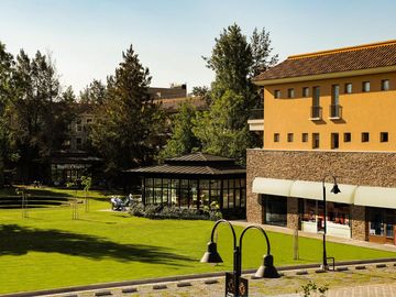 Locales Comerciales en Pueblo Caamaño