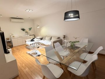 3 AMBIENTES - AMOBLADO Y EQUIPADO - PUERTO MADERO - COCHERA OPCIONAL