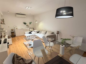 3 AMBIENTES - AMOBLADO Y EQUIPADO - PUERTO MADERO - COCHERA OPCIONAL