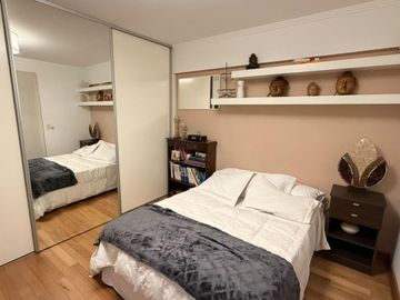3 AMBIENTES - AMOBLADO Y EQUIPADO - PUERTO MADERO - COCHERA OPCIONAL
