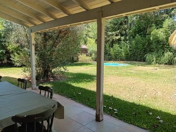 Casa en venta Barrio Bermudas, tres dormitorios