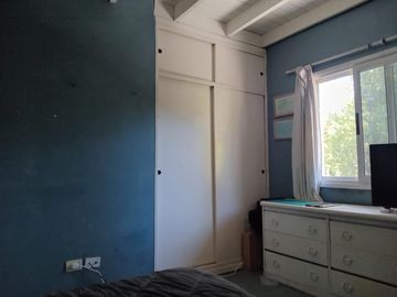 Casa en venta Barrio Bermudas, tres dormitorios