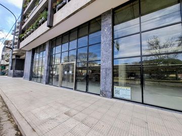 Local en venta o alquiler en Palermo