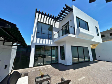 CASA EN VENTA EN CUMRES DE JUAREZ TIJUANA