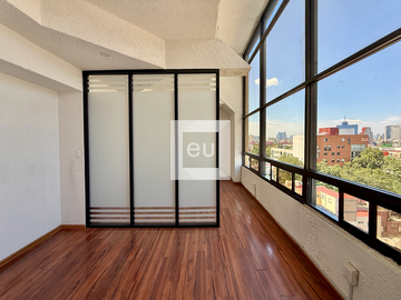 Oficina con vista panorámica en RENTA y VENTA en Nochebuena