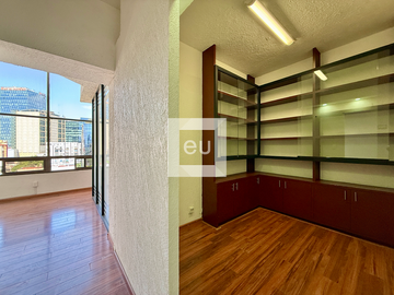 Oficina con vista panorámica en RENTA y VENTA en Nochebuena