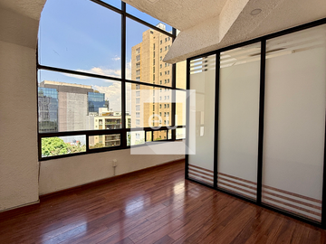 Oficina con vista panorámica en RENTA y VENTA en Nochebuena