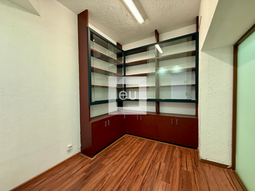 Oficina con vista panorámica en RENTA y VENTA en Nochebuena