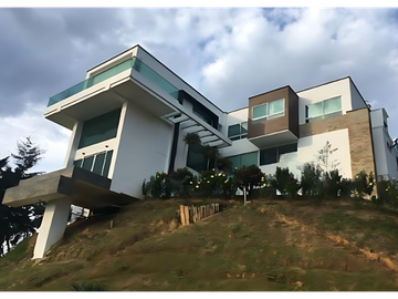 Venta / Arriendo de Casa Poblado Las Palmas Medellín P1 C7523946