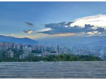 Venta / Arriendo de Casa Poblado Las Palmas Medellín P1 C7523946