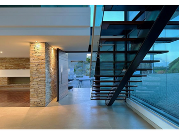Venta / Arriendo de Casa Poblado Las Palmas Medellín P1 C7523946
