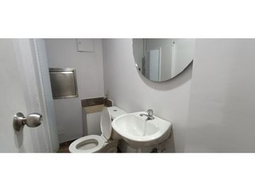 Arriendo oficina parque del poblado sector el poblado P1 C7512816